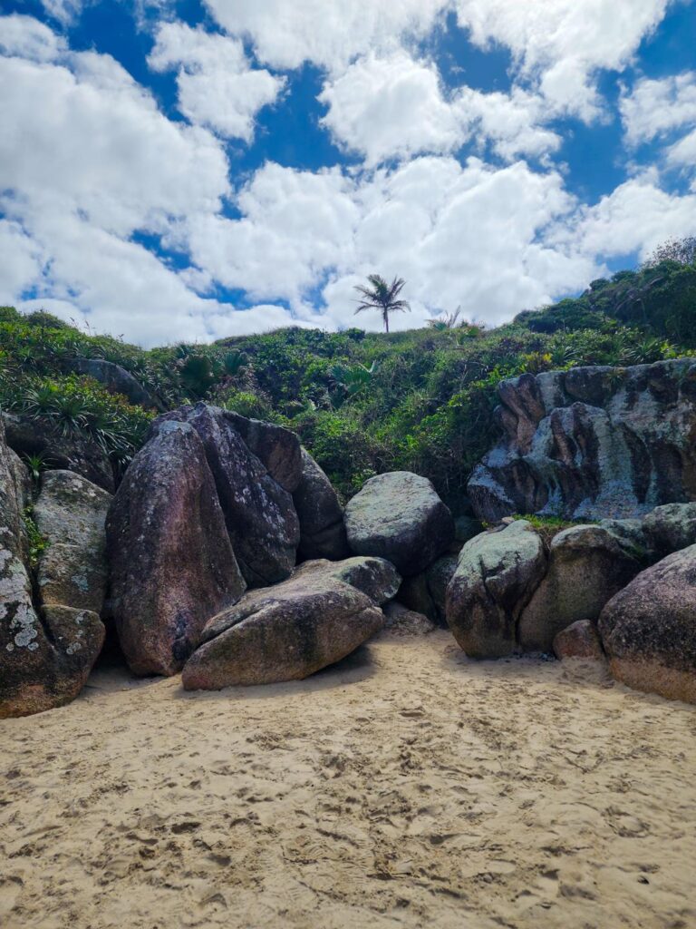 Joaquina beach rocks